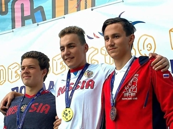 Ярославец занял первое место на соревнованиях по плаванию на открытой воде