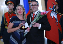 В ознаменование своего 25-летия Мосгордума награждает почетными юбилейными медалями «МГД 25 лет» людей, которые сыграли значимую роль в ее истории