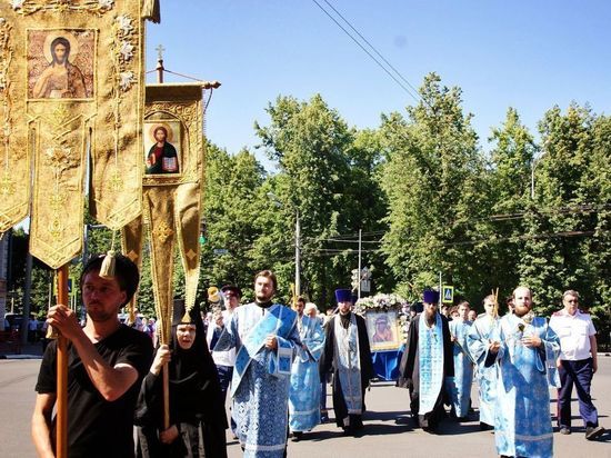 В Ярославле начался Казанский крестный ход