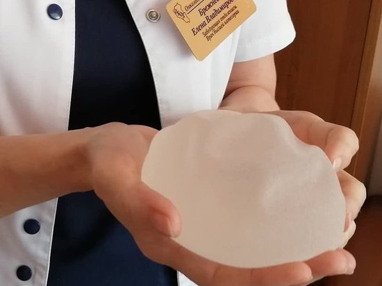 Кузбасские онкологи стали делать операции по восстановлению молочной железы