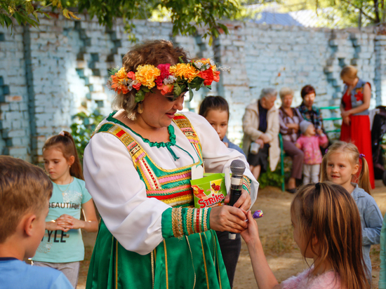 В центре Саранска устроили праздник двора