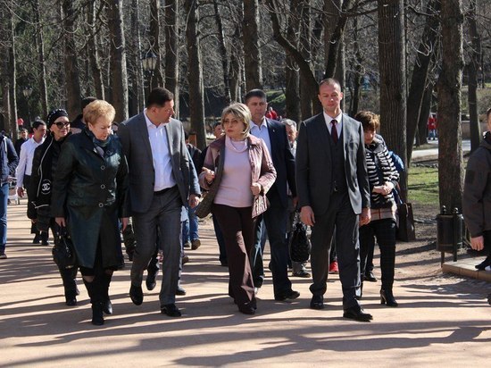 Кисловодчане присвоили спикеру Совфеда звание почетного гражданина города-курорта