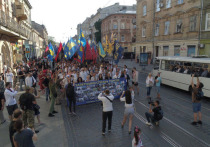 В воскресенье украинские националисты провели во Львове "Марш тысячелетия Украинского государства", приурочив это мероприятие к 78-й годовщине провозглашения Акта восстановления Украинского государства 30 июня 1941