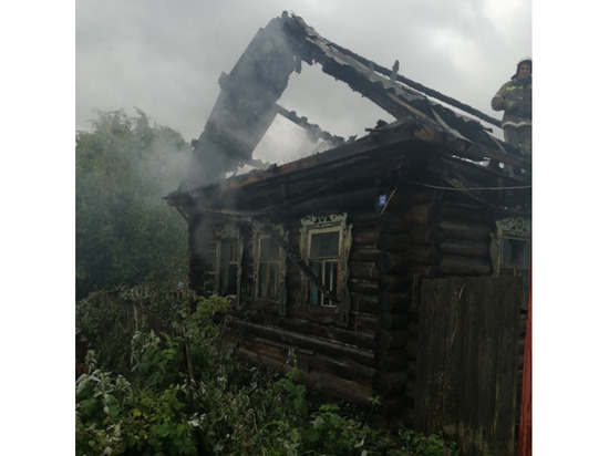 Брат и сестра погибли при пожаре в частном доме в Чувашии