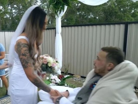 В Австралии 22-летний жених умер на следующий день после свадьбы