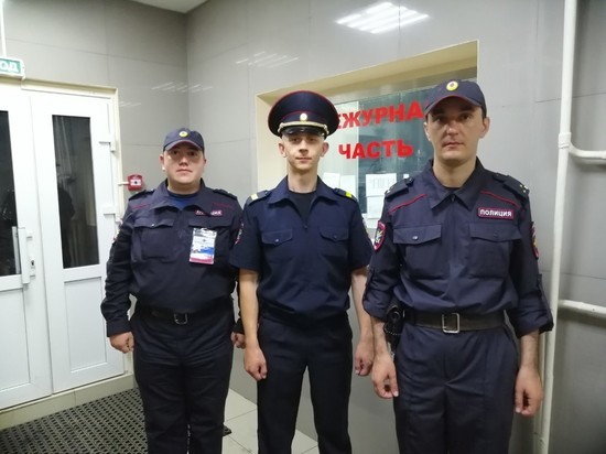 Полицейские вернули забайкалке забытый в туалете кошелек со 110 тыс рублей
