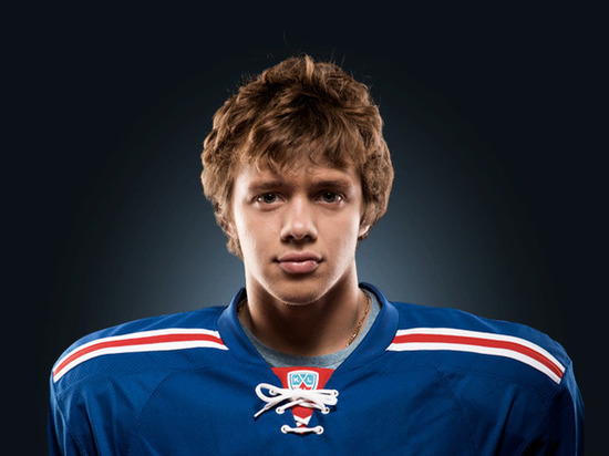 Артемий Панарин стал самым высокооплачиваемым российским хоккеистом за всю историю НХЛ