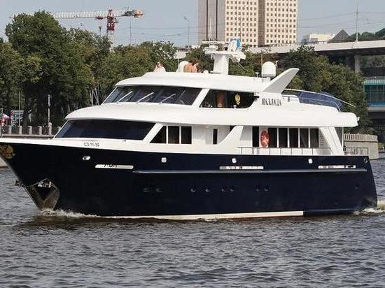 Московская патриархия получила это судно в дар от «ЛУКОЙЛа» в 2005 году.