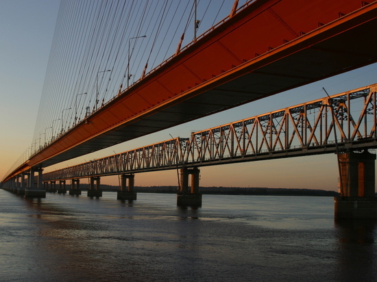 Мост через Обь в Сургуте будет открыт только днем
