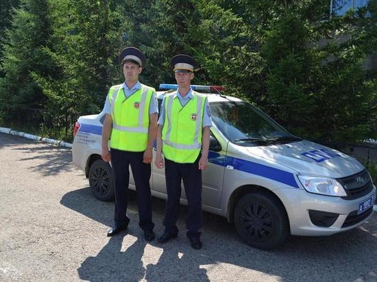 Полицейские помогли отравившемуся на Арахлее двухлетнему мальчику