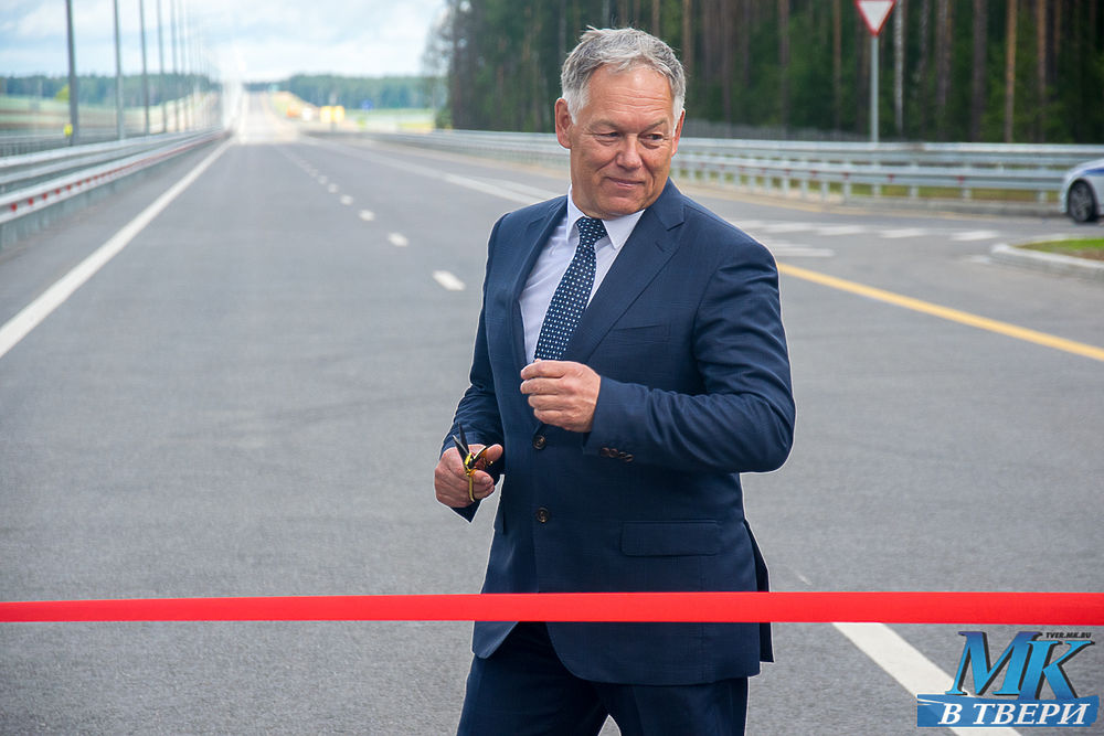 Ажиотаж вызвало открытие участка магистрали М-11 в Тверской области