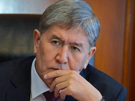 Экс-президент Кыргызстана Алмазбек Атамбаев возглавил оппозицию к власти