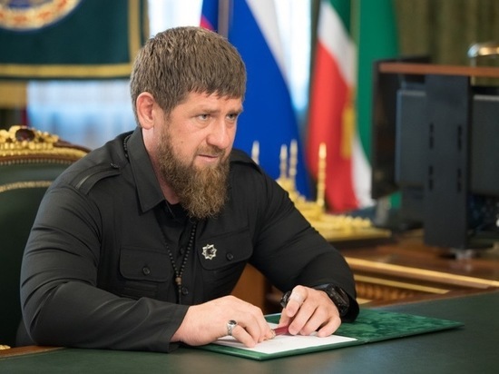 Кадыров соболезнует семьям погибших в Североморске подводников