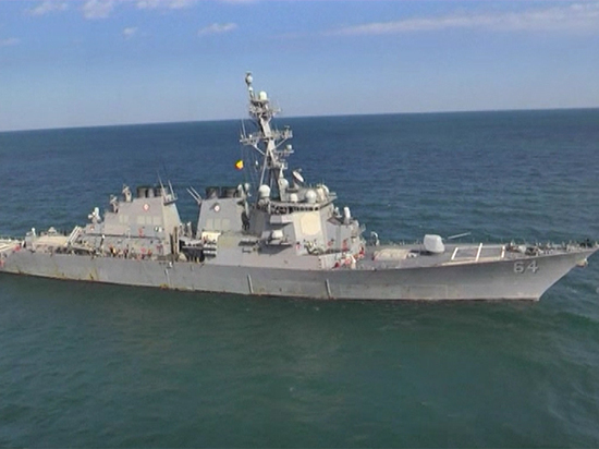 Группировка кораблей ВМФ РФ следит за маневрами в Черном море