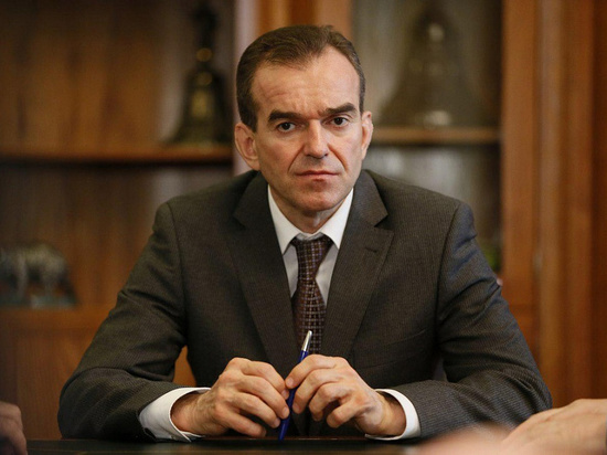 Губернатор Кубани выразил соболезнования живущему в Горячем ключе отцу погибшего на «Лошарике» моряка