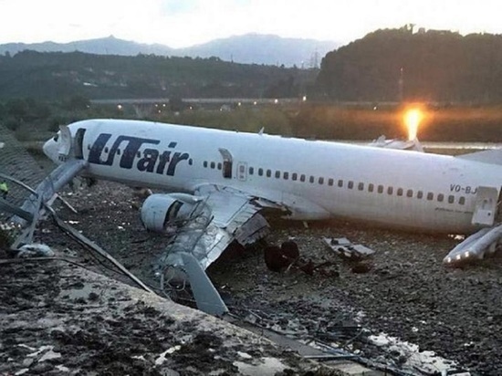 Один из пассажиров загоревшегося в Сочи самолёта отсудил у Utair 786 тысяч рублей
