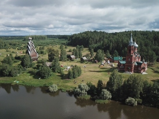 Уникальной деревянной церкви в Тверской области исполнилось 325 лет