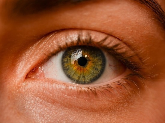 Тюменские врачи возвращают зрение больным катарактой
