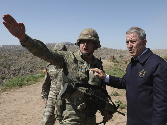 Эксперт оценил возможность военной операции против курдов
