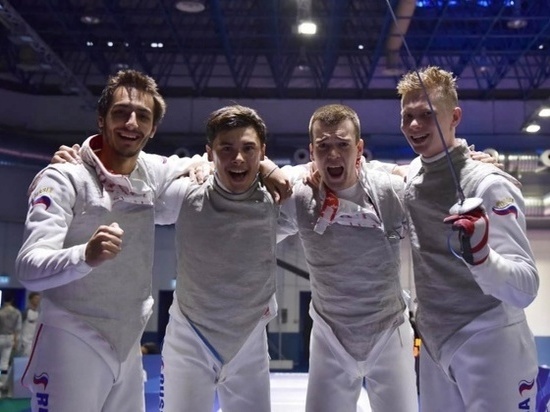 Башкирские рапиристы в составе сборной завоевали медали Всемирной универсиады