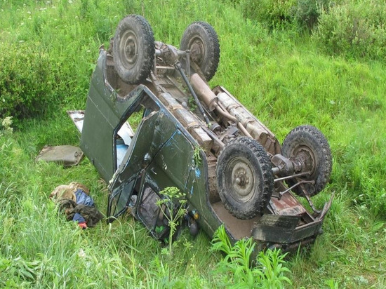 Смертельное ДТП под Плесецком: бесправный водитель погиб в своём «УАЗике»