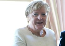 Канцлер Германии Ангела Меркель вновь заставила переживать широкую общественность из-за вероятных серьезных проблем со здоровьем