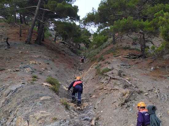 Краснодарские туристы застряли на горе в Геленджике