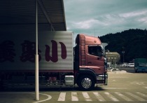 Cуровый способ борьбы с жадными автоперевозчиками больших грузов планирует применить Минтранс