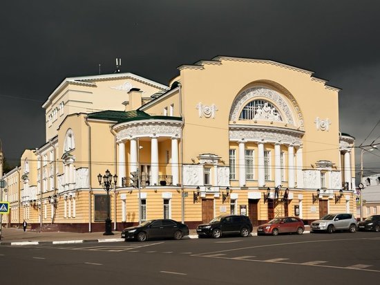 Имя нового худрука Волковкого театра держат в тайне