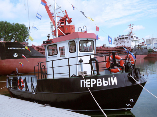 В Калининградской области на воду спустили новое рыболовное судно