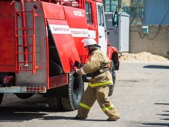 Причиной пожара в автобусе на трассе под Волгоградом стала проводка