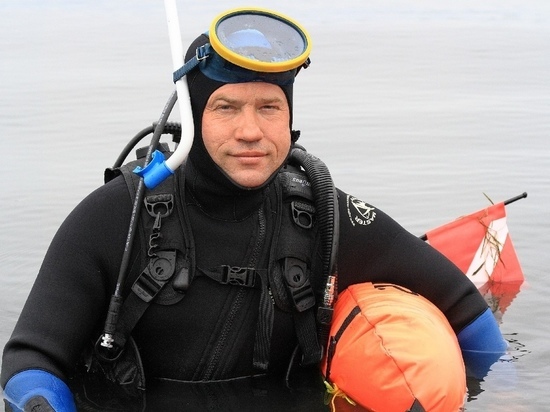 Подводник утонул в «Туимском провале» на глубине в 74 метра