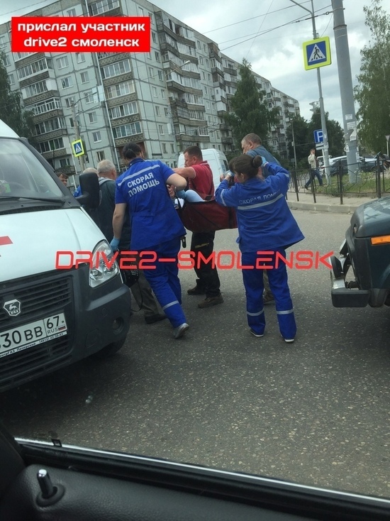 На Попова в Смоленске под колеса авто попал пешеход