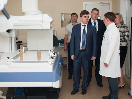 Губернатор посетил медицинские учреждения в Ивановском районе