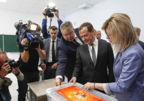 Премьер-министр РФ Дмитрий Медведев совершил рабочую поездку на Ставрополье