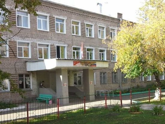 В Кирове сделают ремонт подходов к детским садам и школам