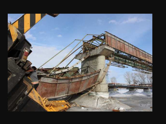 В Минусинске осудили виновного в обрушении моста мужчину