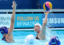 На чемпионате по водным видам спорта в разгаре женский турнир по водному поло, и его главной новостью стала команда Южной Кореи, хозяев форума