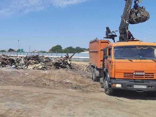 В Астрахани будут наказывать нелегальные компании по вывозу мусора