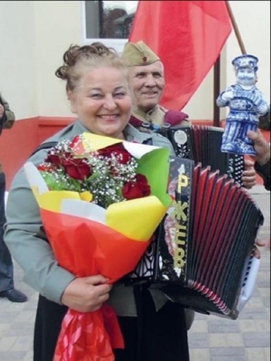 Почетная гармонистка России вернулась в Ржев с крымского фестиваля