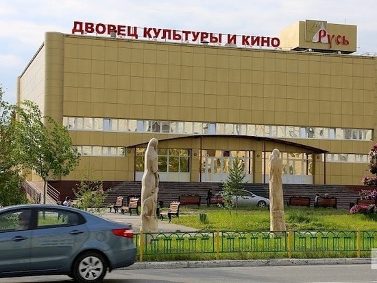 Субботним вечером в Ноябрьске прошел концерт с саксофоном