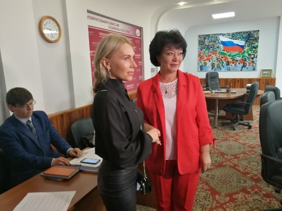 Яна Шпак получила удостоверение кандидата на пост губернатора Забайкалья