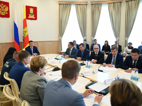 Тверской губернатор провел совещание в правительстве