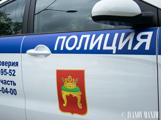 На трассе «Балтия» в Тверской области столкнулись два автомобиля