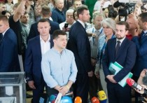 Три кандидата, баллотировавшиеся в мажоритарных округах Закарпатской области и получавшие разнообразную поддержку (в том числе финансовую) из Будапешта, с треском проигрывают досрочные парламентские выборы