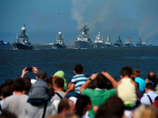 Военно-морской парад ВМФ пройдет под песни Розенбаума