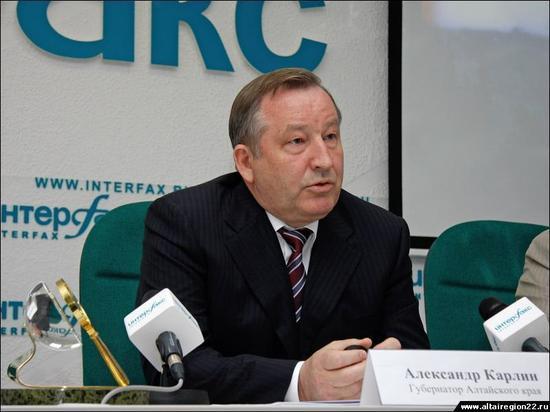 Экс-губернатор Алтайского края Александр Карлин стал соавтором ограничительного законопроекта в сфере интернета