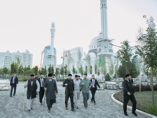 К открытию самой большой мечети в Европе готовятся в Чечне