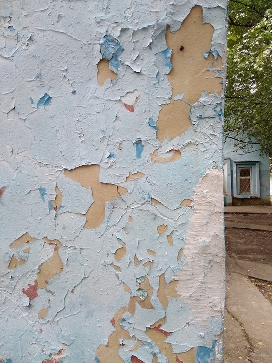 Лагерь «Молодая Гвардия» в полуразрушенном состоянии