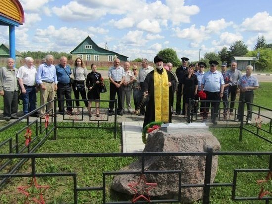 В Вяземском районе открыли памятный знак, посвящённый сотрудникам ОВД